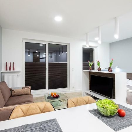 Apartament Luxury Miedzyborska 8B Varşova Dış mekan fotoğraf