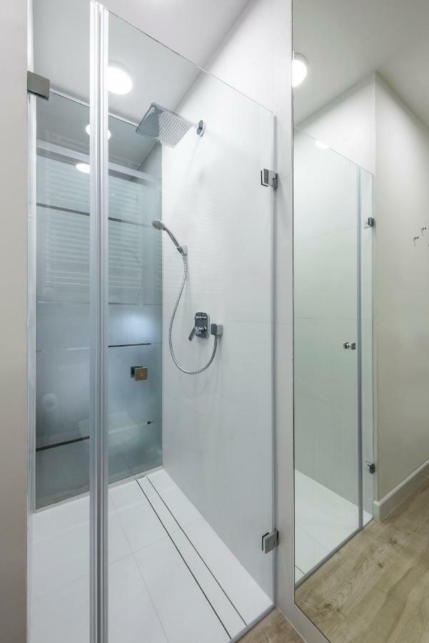 Apartament Luxury Miedzyborska 8B Varşova Dış mekan fotoğraf