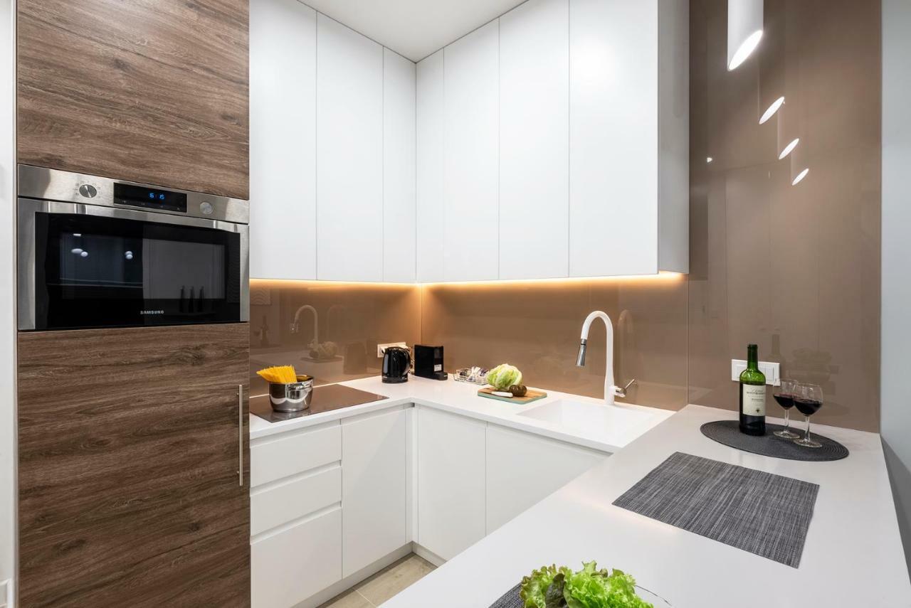 Apartament Luxury Miedzyborska 8B Varşova Dış mekan fotoğraf